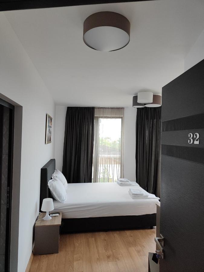 Marina Sarafovo Hotel Burgas Exterior photo